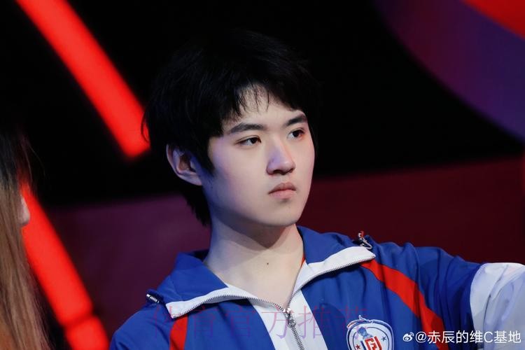 中青赛场双喜临门,少年“老穆”遇幸福烦恼 中青赛场双喜临门,少年“老穆”遇幸福烦恼